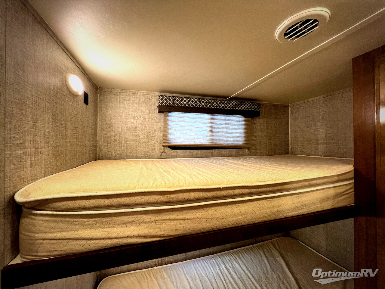 2019 Gulf Stream Conquest Class C 6315 Photo 29