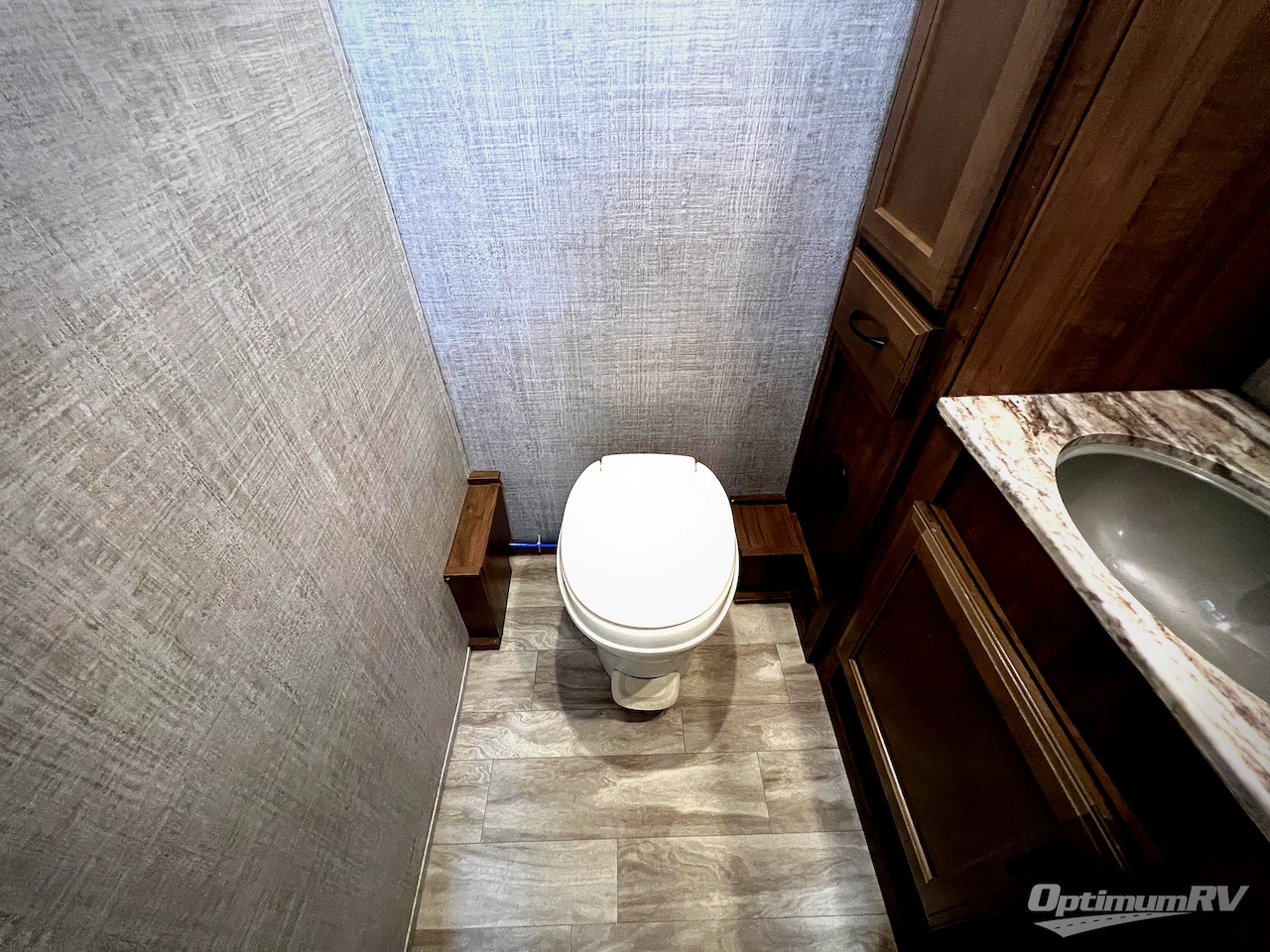 2019 Gulf Stream Conquest Class C 6315 Photo 22