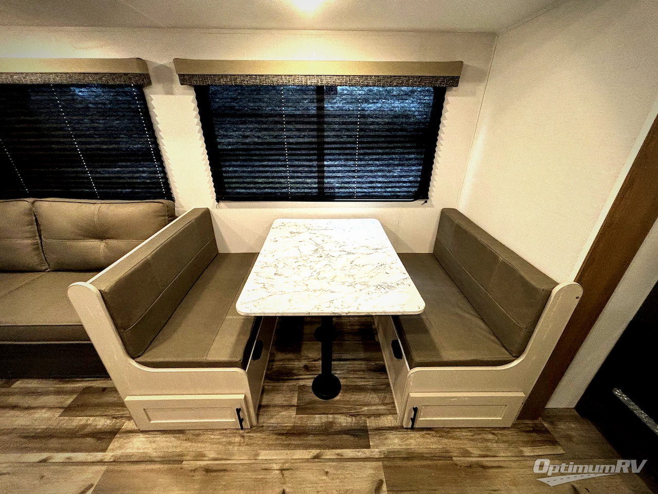 2025 Dutchmen Aspen Trail LE 26RL Photo 12