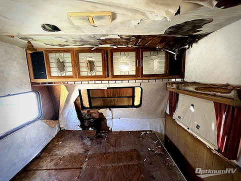 1992 Heartland Prowler 29S RV Photo 3