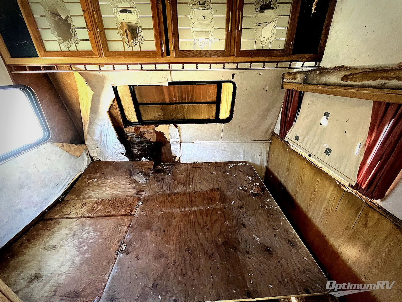 1992 Heartland Prowler 29S Photo 4