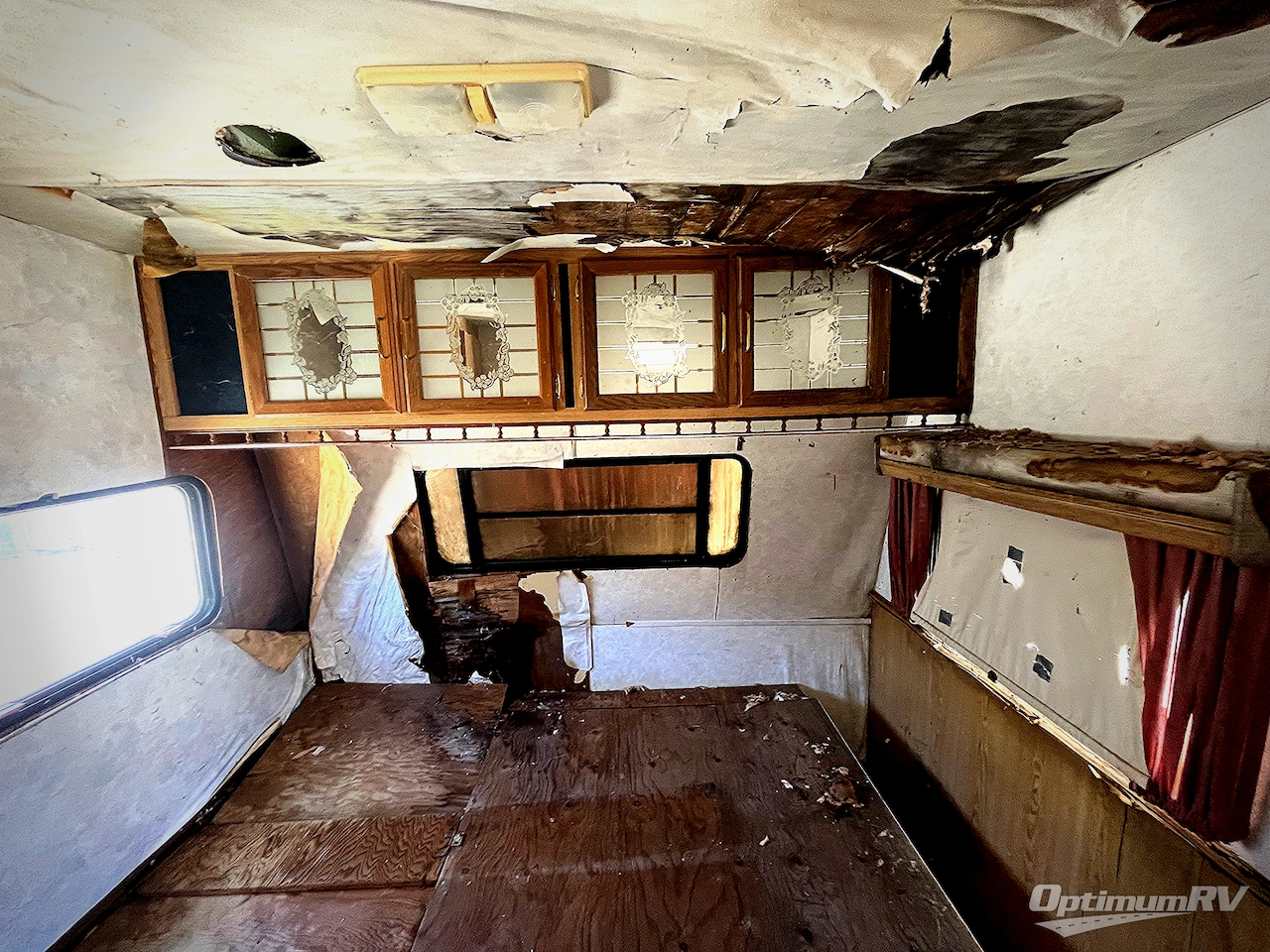 1992 Heartland Prowler 29S Photo 5