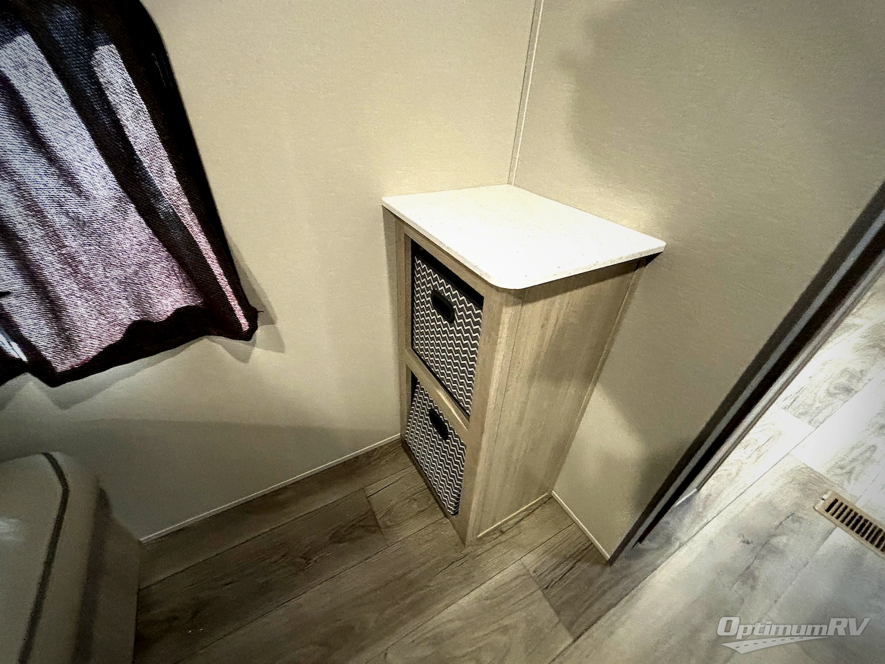 2026 Coachmen Catalina Legacy Edition 293QBCK Photo 14