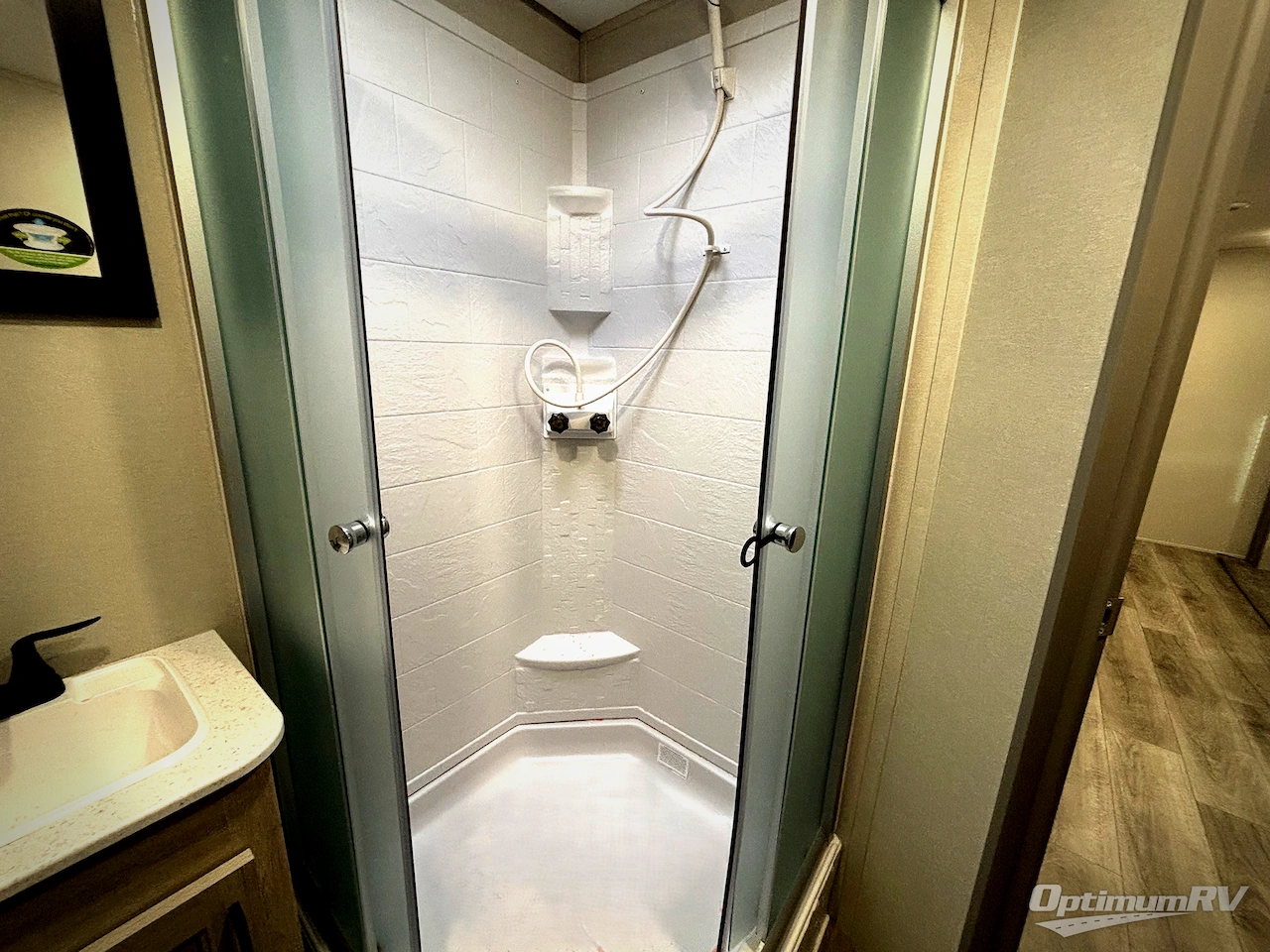 2026 Coachmen Catalina Summit Series 8 281QBUNK Photo 10