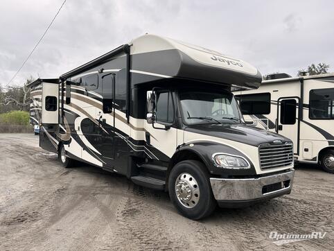 Used 2016 Jayco Seneca 37RB Featured Photo