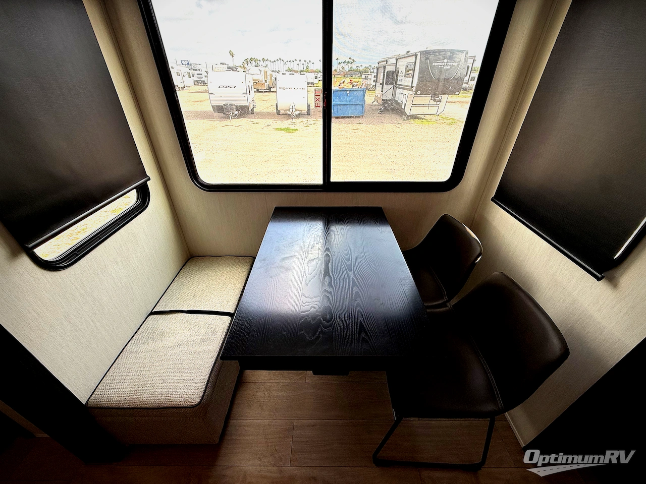 2026 Forest River Cherokee Arctic Wolf 3950SUITE Photo 5