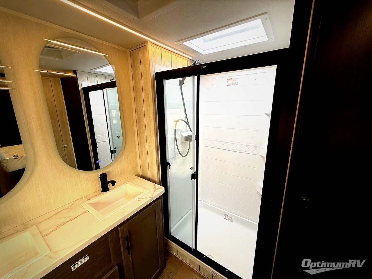 2026 Forest River Cherokee Arctic Wolf 3950SUITE Photo 21