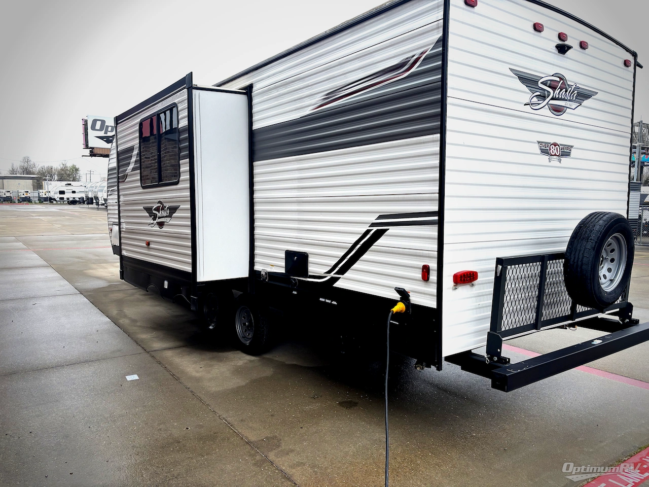 2022 Shasta Shasta 25RS Photo 3