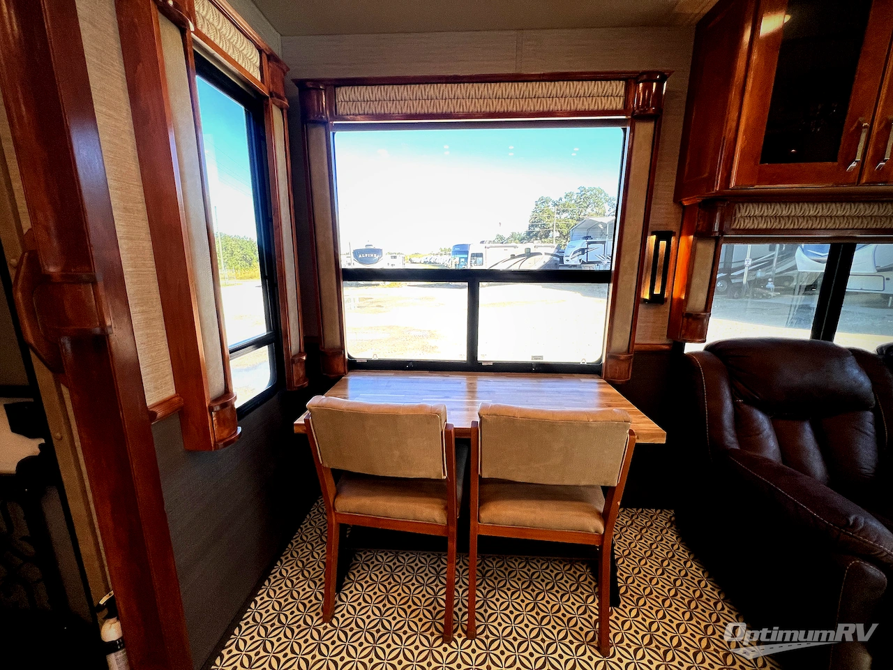 2020 VanLeigh Beacon 34RLB Photo 10
