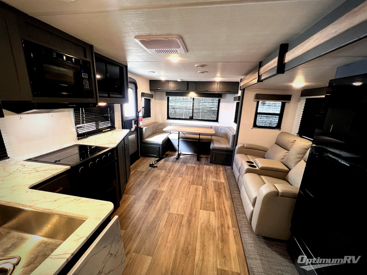 2024 Keystone Bullet Crossfire Double Axle 2530RD Photo 2