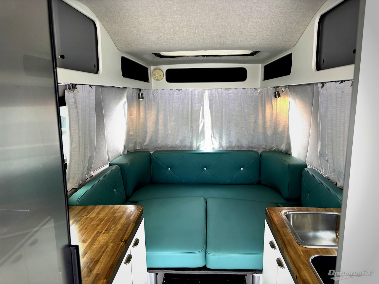 2019 Airstream Nest 16FB Photo 4