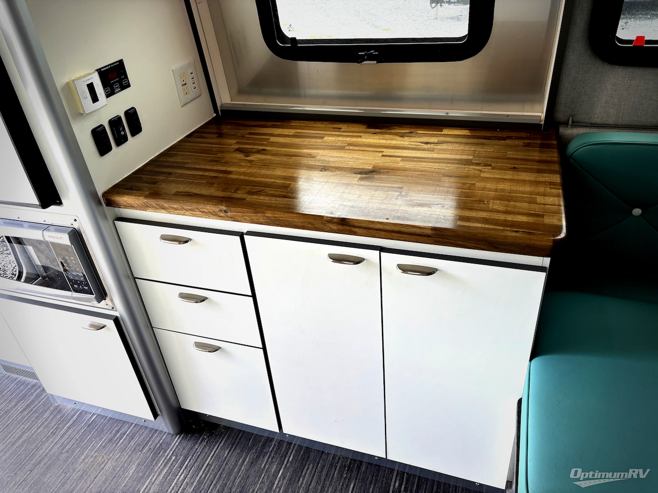 2019 Airstream Nest 16FB Photo 6