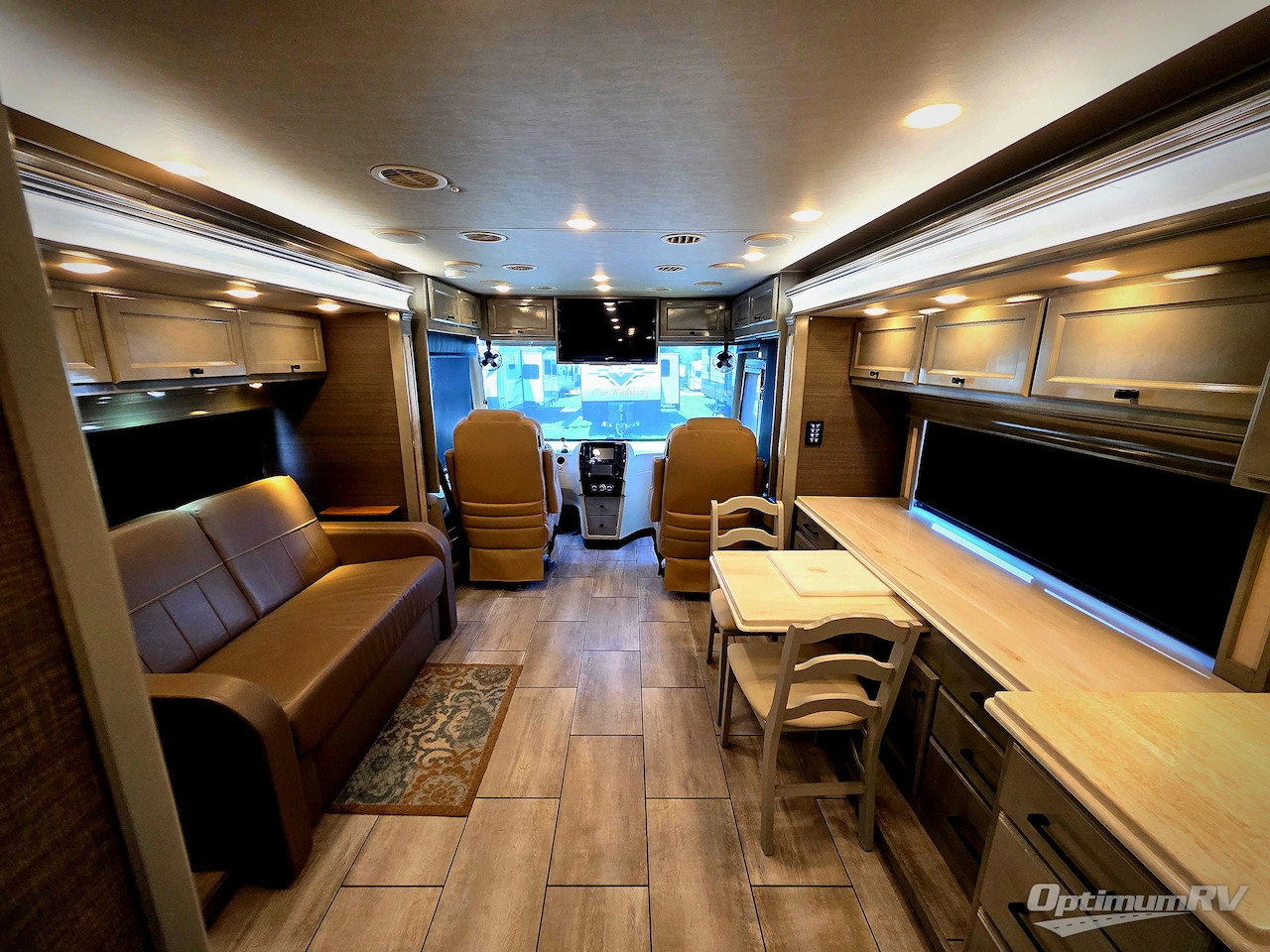2020 Tiffin Allegro Breeze 33 BR Photo 5