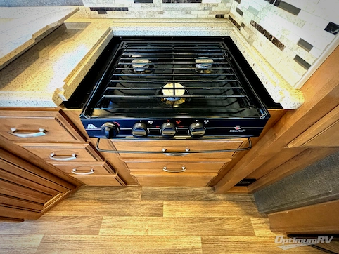 2018 Thor Palazzo 36.3 RV Photo 2