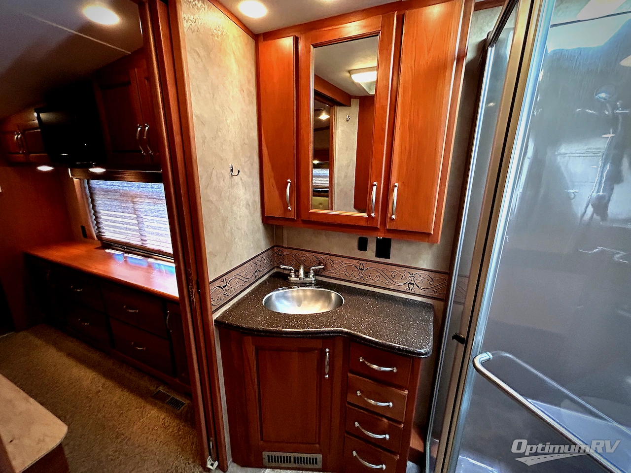 2011 Carriage Cameo 36FWS Photo 12