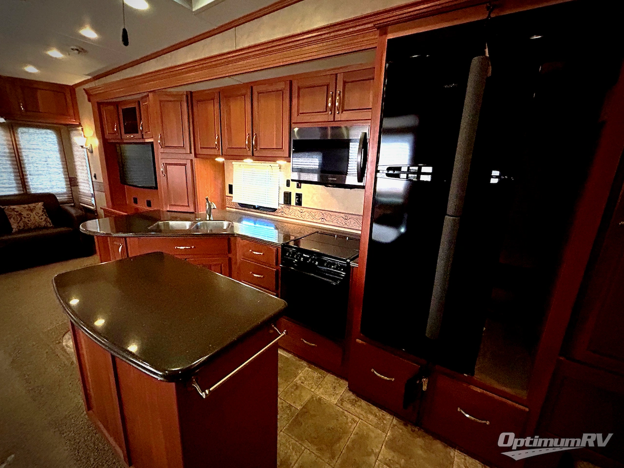 2011 Carriage Cameo 36FWS Photo 14