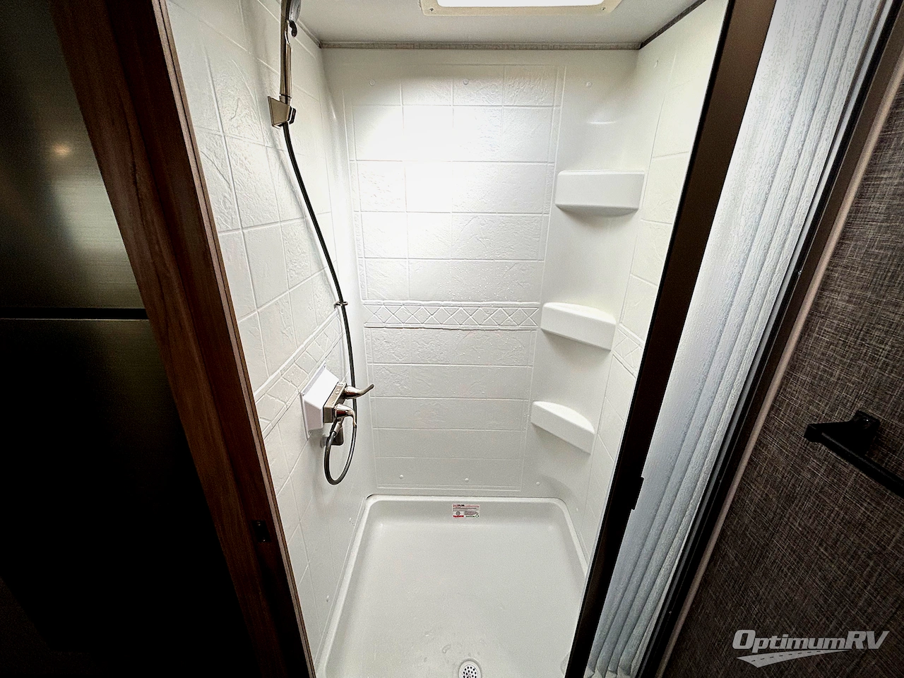 2022 Winnebago Towables Micro Minnie FLX 2108FBS Photo 11