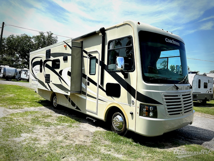 2014 Coachmen Pursuit 27 KB RV Photo 1