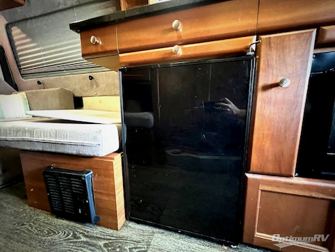 2014 Roadtrek Agile SS RV Photo 3