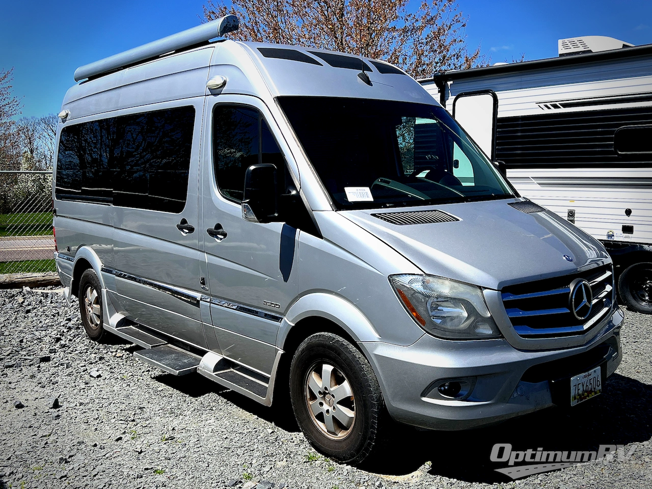 2014 Roadtrek Agile SS Photo 1