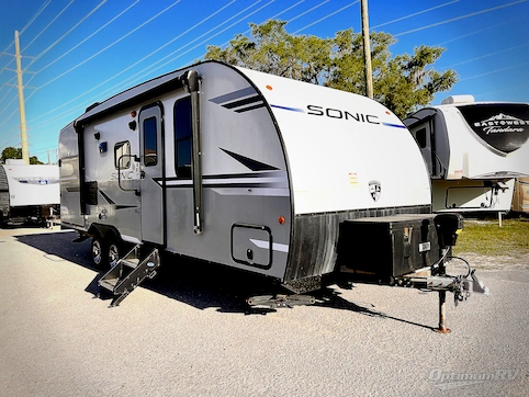 Used 2020 Venture Sonic SN220VRB Featured Photo
