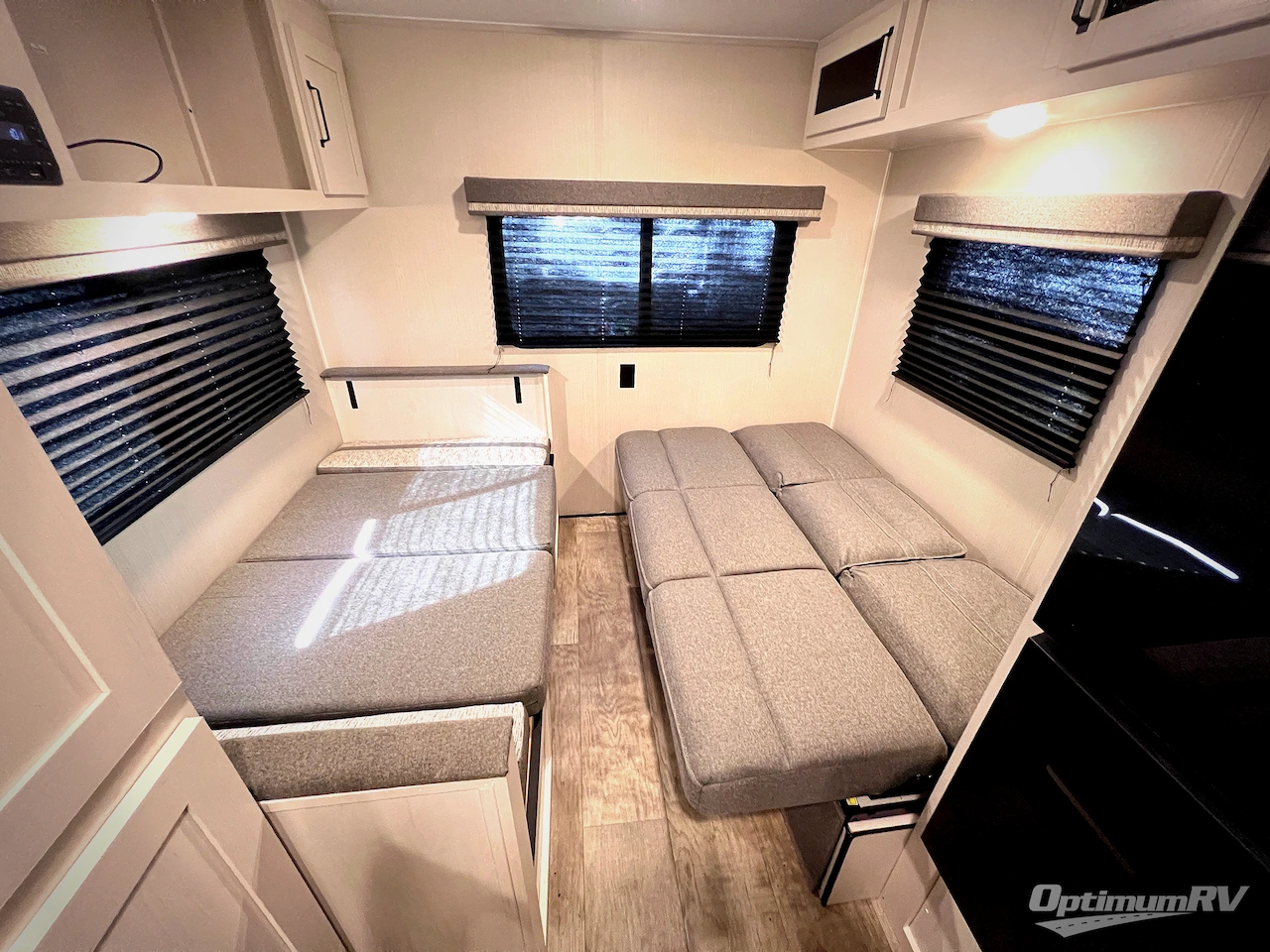 2024 Palomino Puma Ultra Lite 20RLX Photo 9
