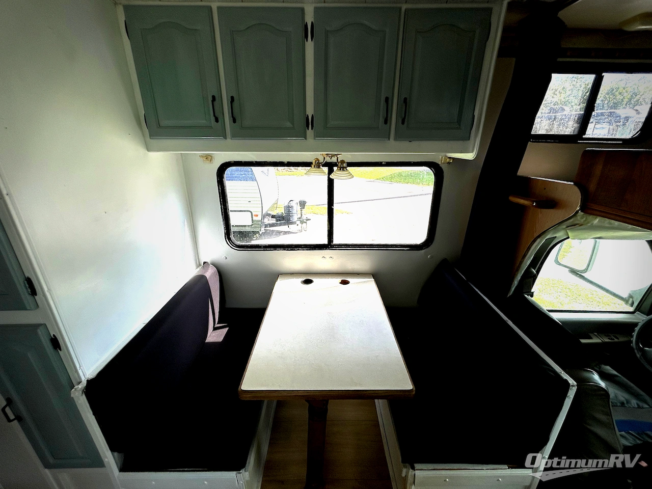 2003 Forest River Sunseeker LE 2600 Photo 11