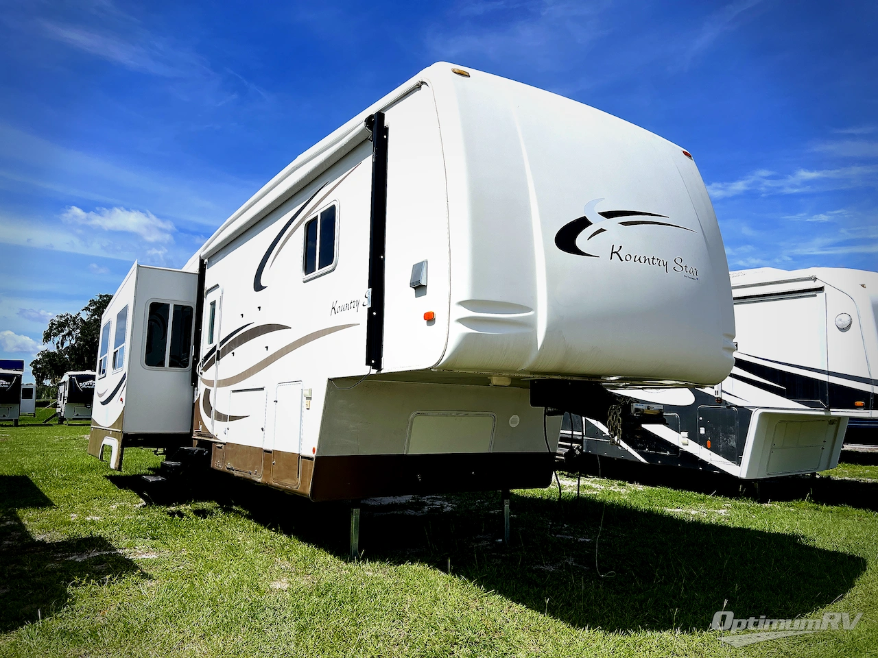 2004 Newmar Kountry Star 36BSKS Photo 1