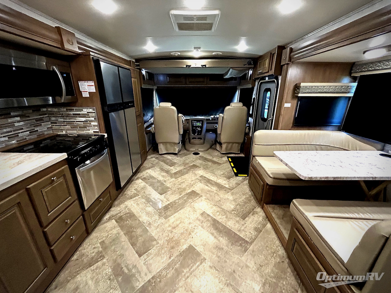 2021 Forest River Georgetown 5 Series 34H5 Photo 5
