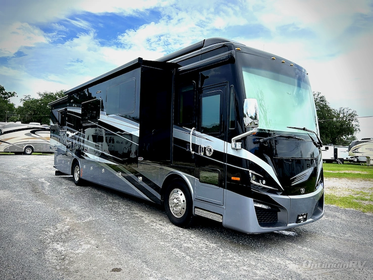 2021 Tiffin Phaeton 40IH RV Photo 1