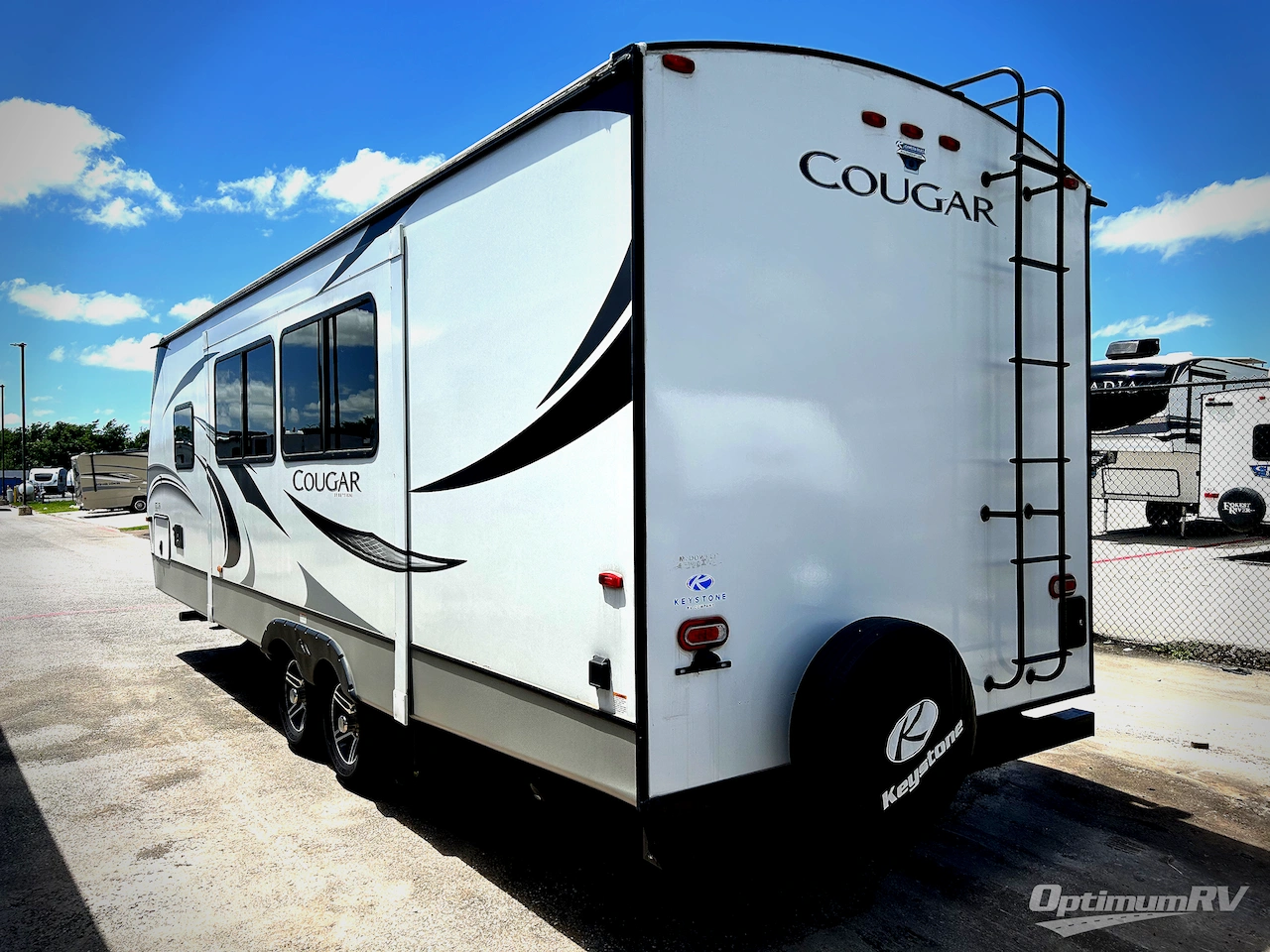 2021 Keystone Cougar Half-Ton 26RBS Photo 3