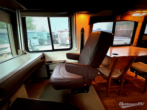 2012 Fleetwood Storm 30SA RV Photo 2