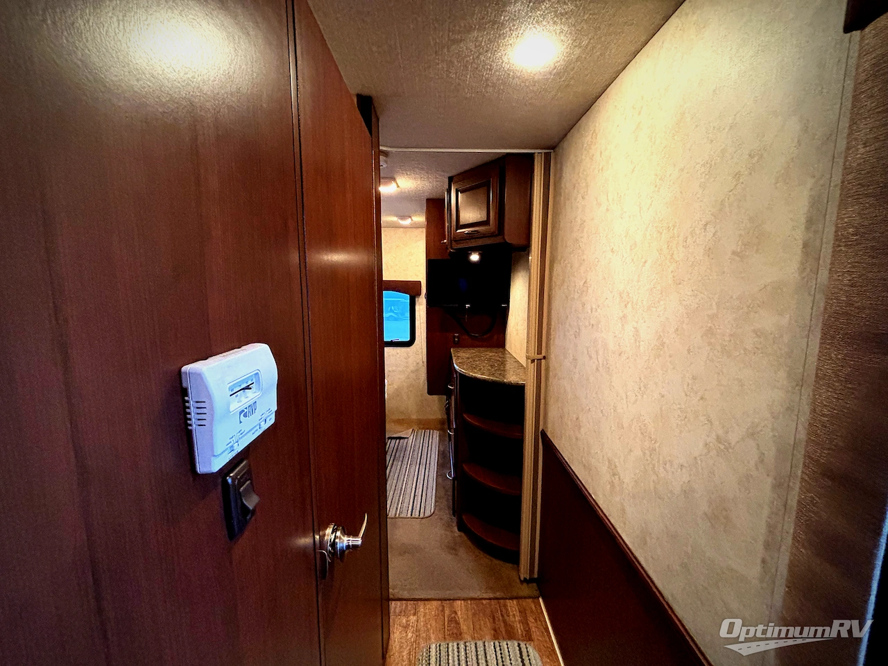 2012 Fleetwood Storm 30SA Photo 13