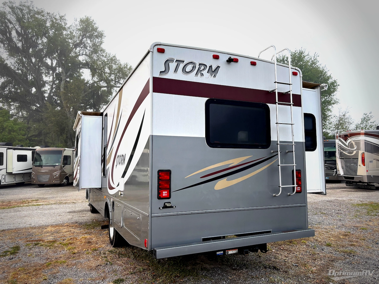 2012 Fleetwood Storm 30SA Photo 20