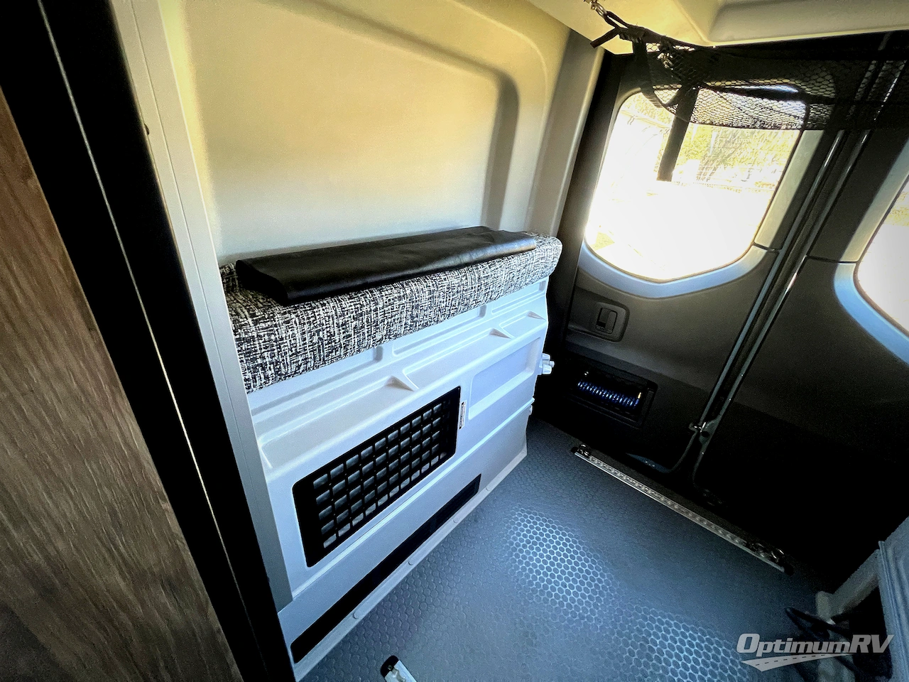 2025 Tiffin GH1 Std. Model Photo 12