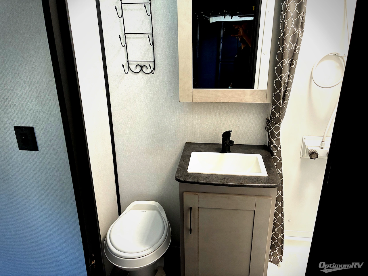 2021 Heartland Torque TQ T333 Photo 9