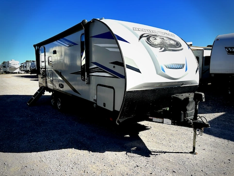 Used 2021 Forest River Cherokee Alpha Wolf 23RD-L Featured Photo