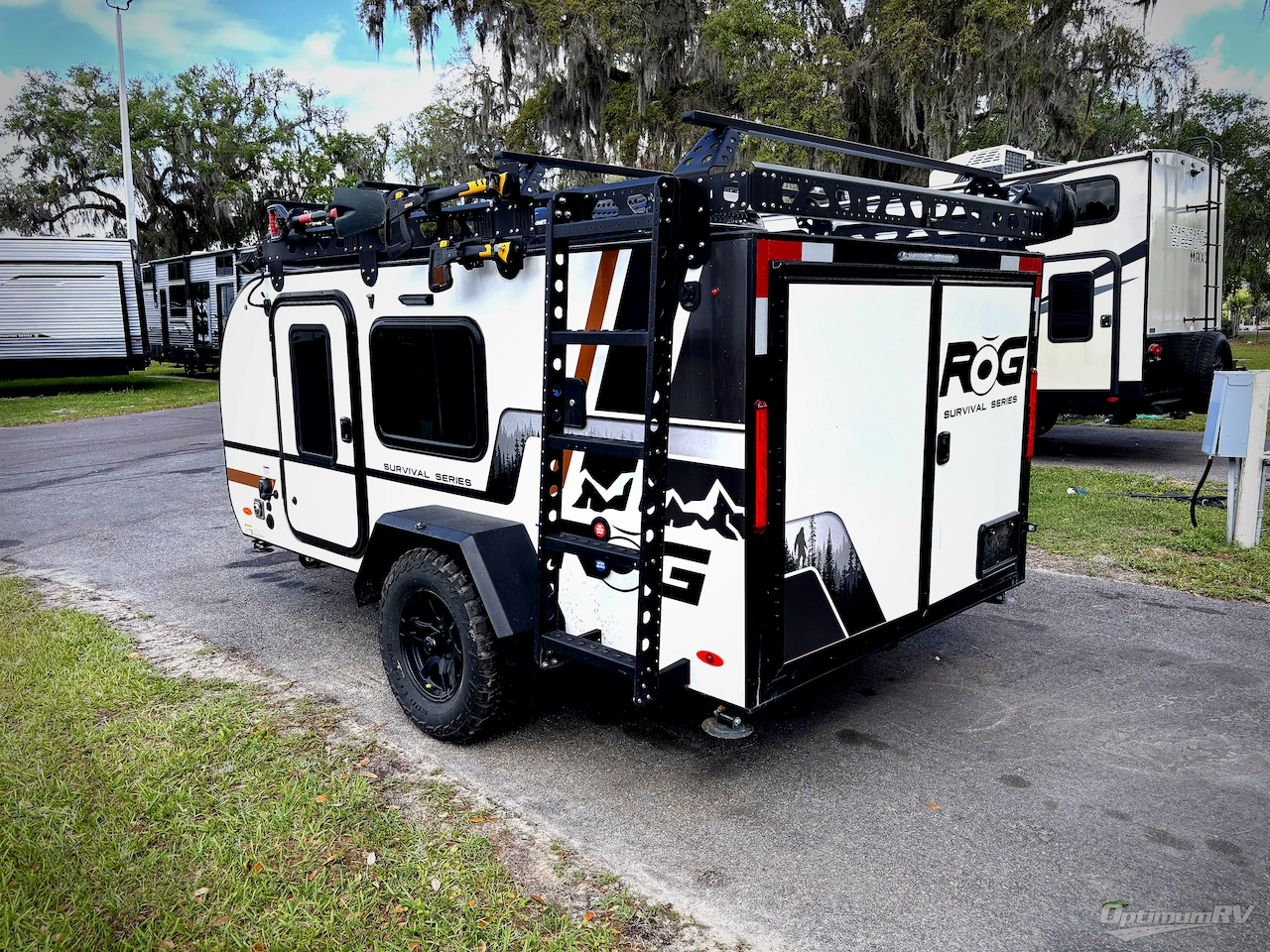 2025 Encore RV ROG 12RK Photo 3