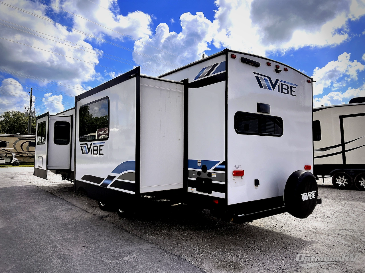 2023 Forest River Vibe 31ML Photo 2