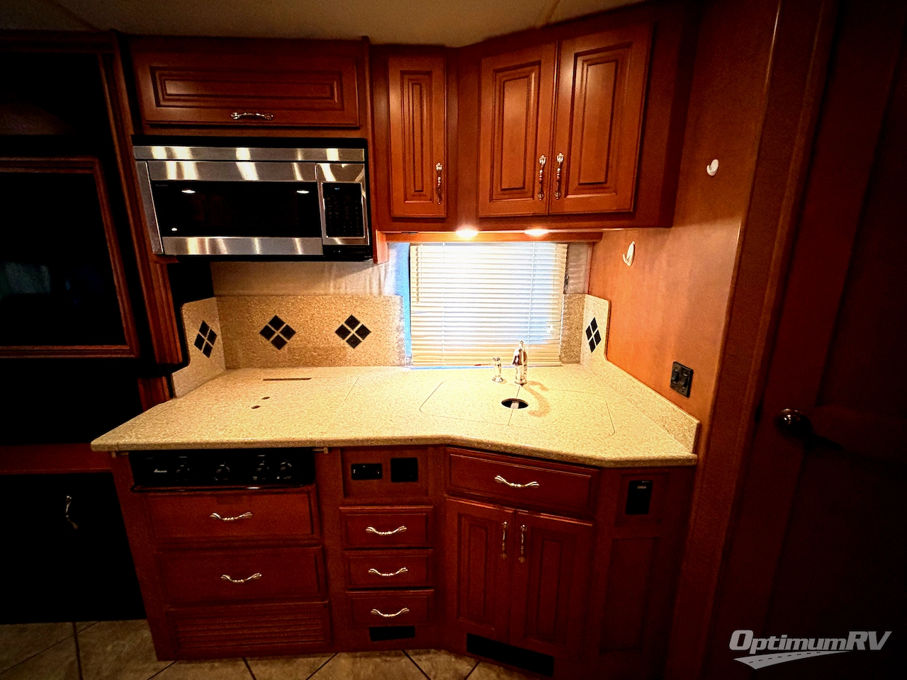 2012 Fleetwood Southwind 36S Photo 6