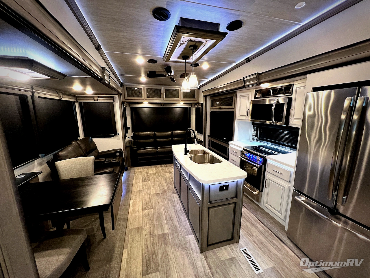 2021 Keystone Montana 3121RL Photo 3