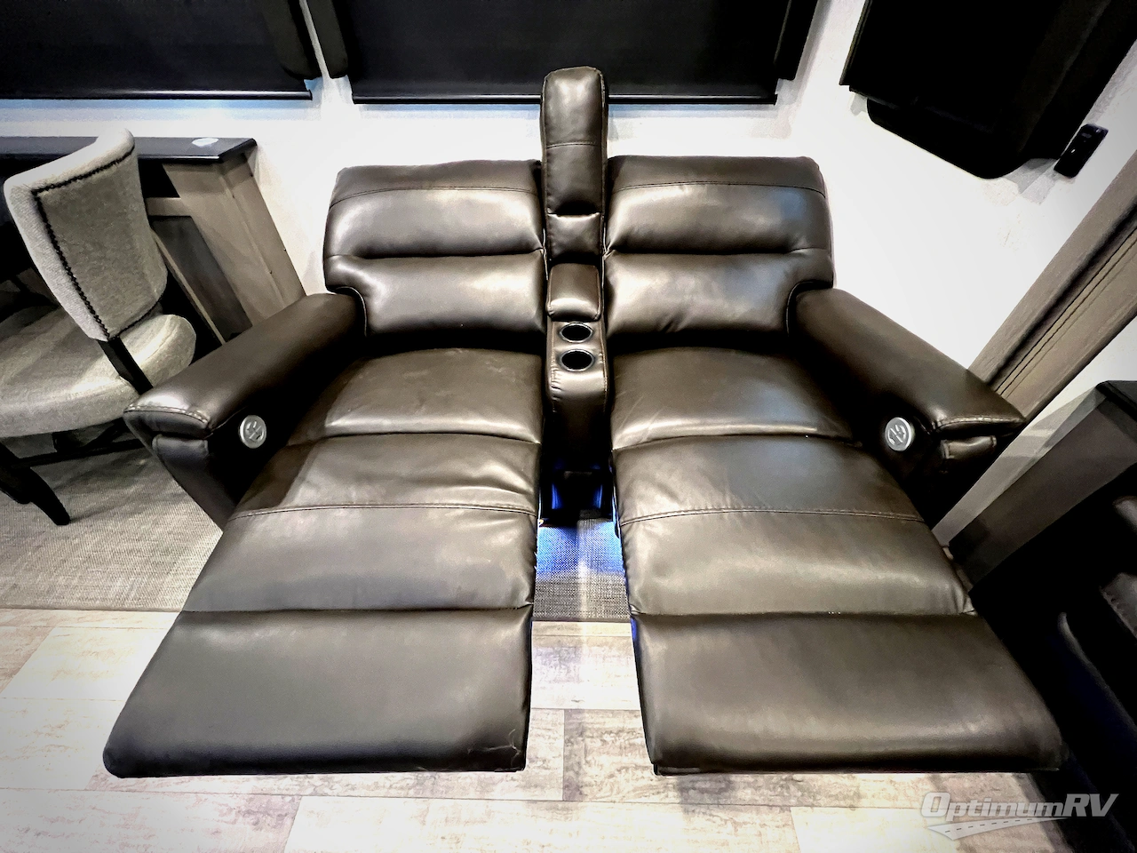 2021 Keystone Montana 3121RL Photo 25