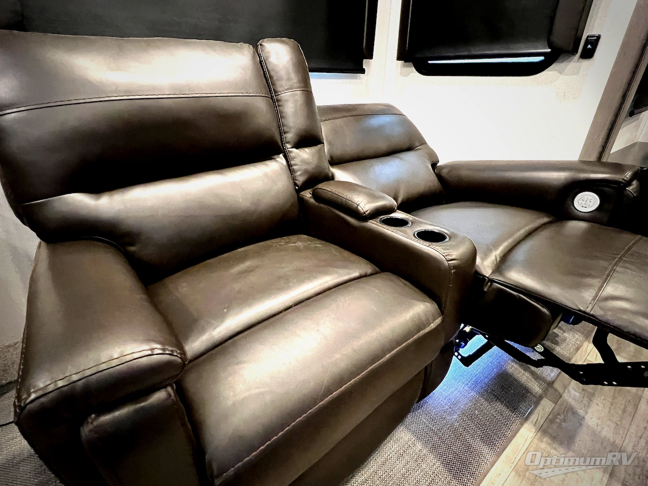 2021 Keystone Montana 3121RL Photo 26