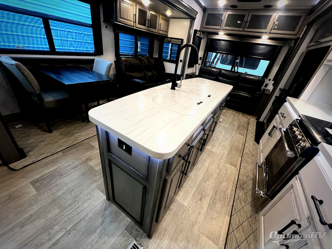2022 Keystone Montana 3781RL Photo 11