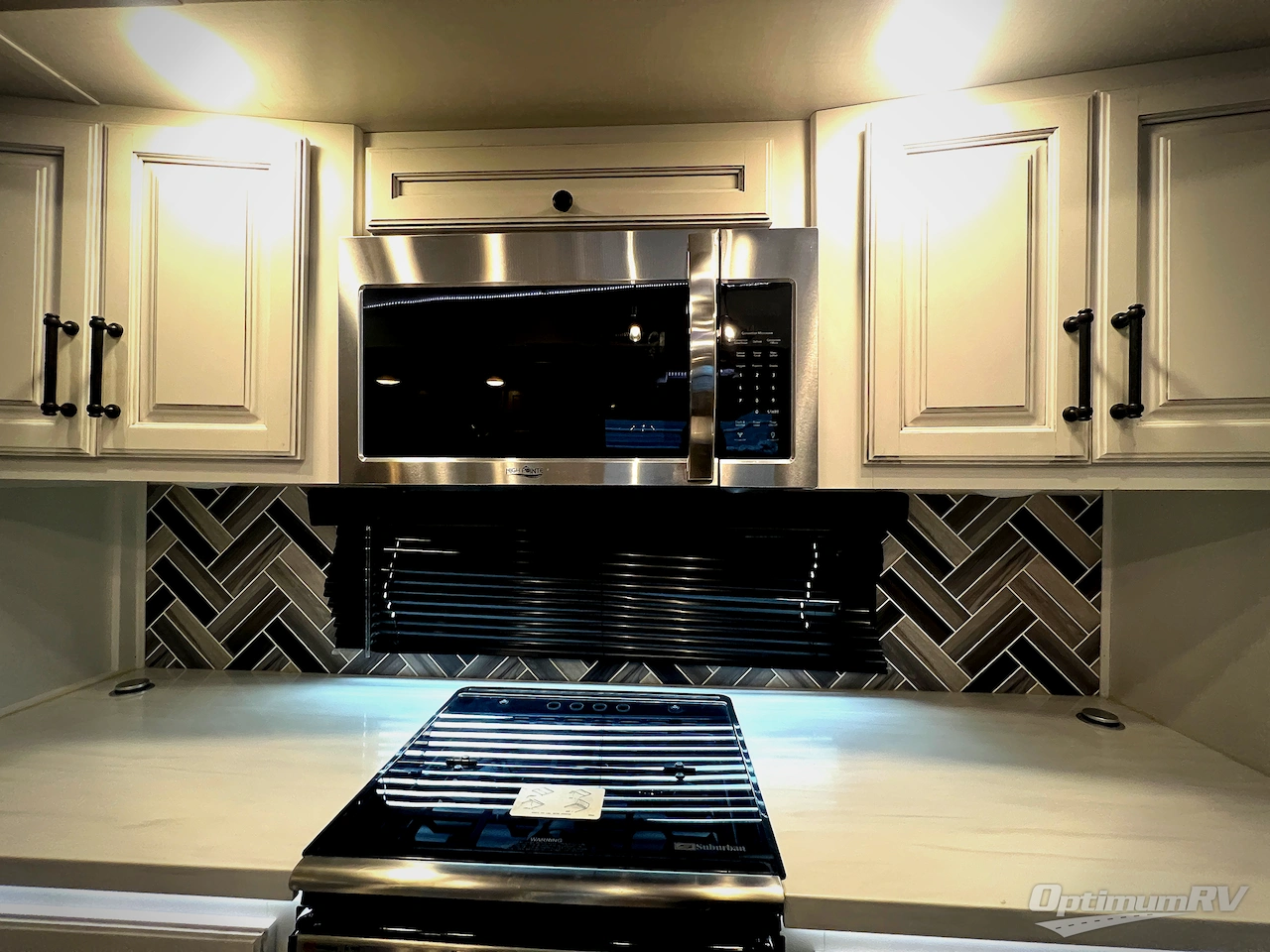 2022 Keystone Montana 3781RL Photo 13