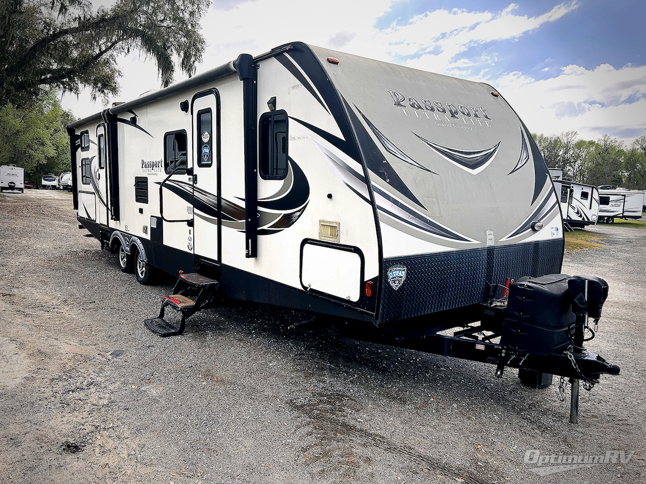 2019 Keystone Passport 3220BH Grand Touring Photo 1