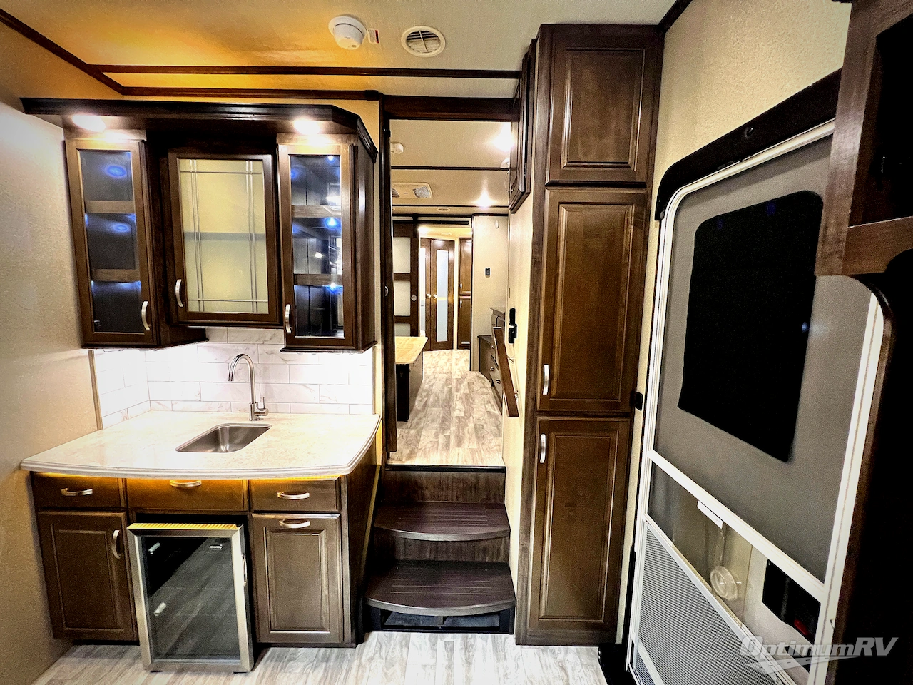 2019 Grand Design Solitude 372WB Photo 16