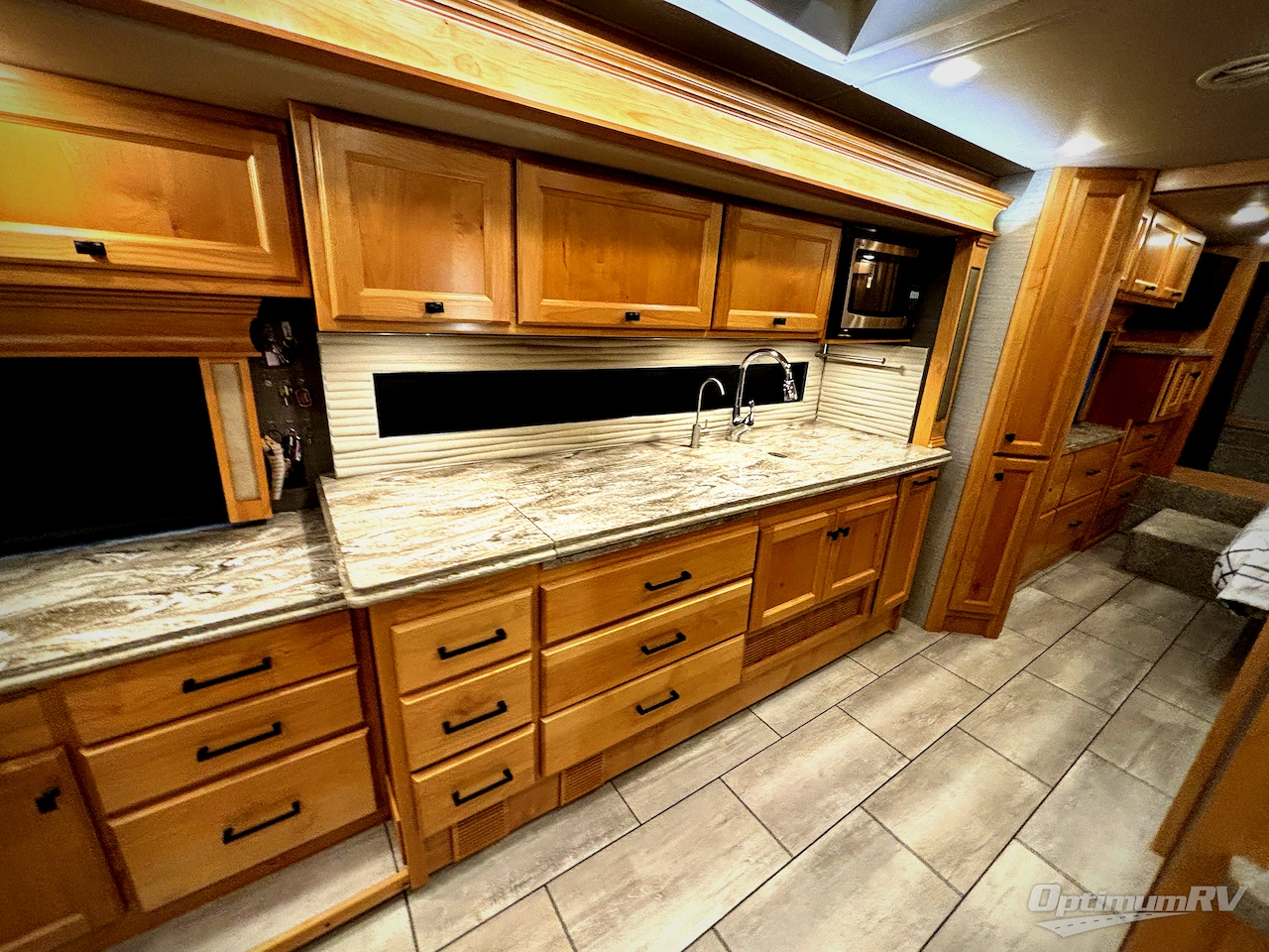 2022 Tiffin Allegro Breeze 33 BR Photo 14
