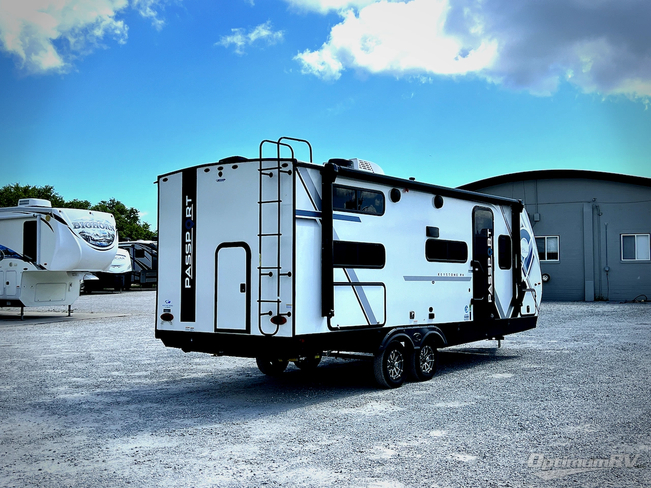 2024 Keystone Passport SL 221BH Photo 2