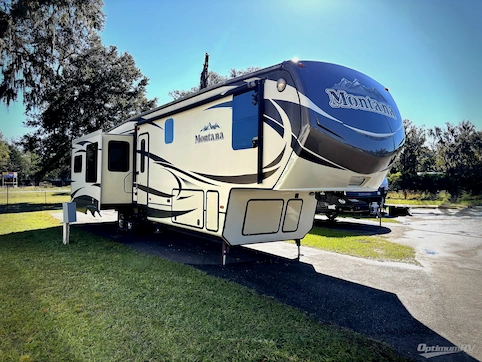 Used 2015 Keystone Montana 3402 RL Featured Photo